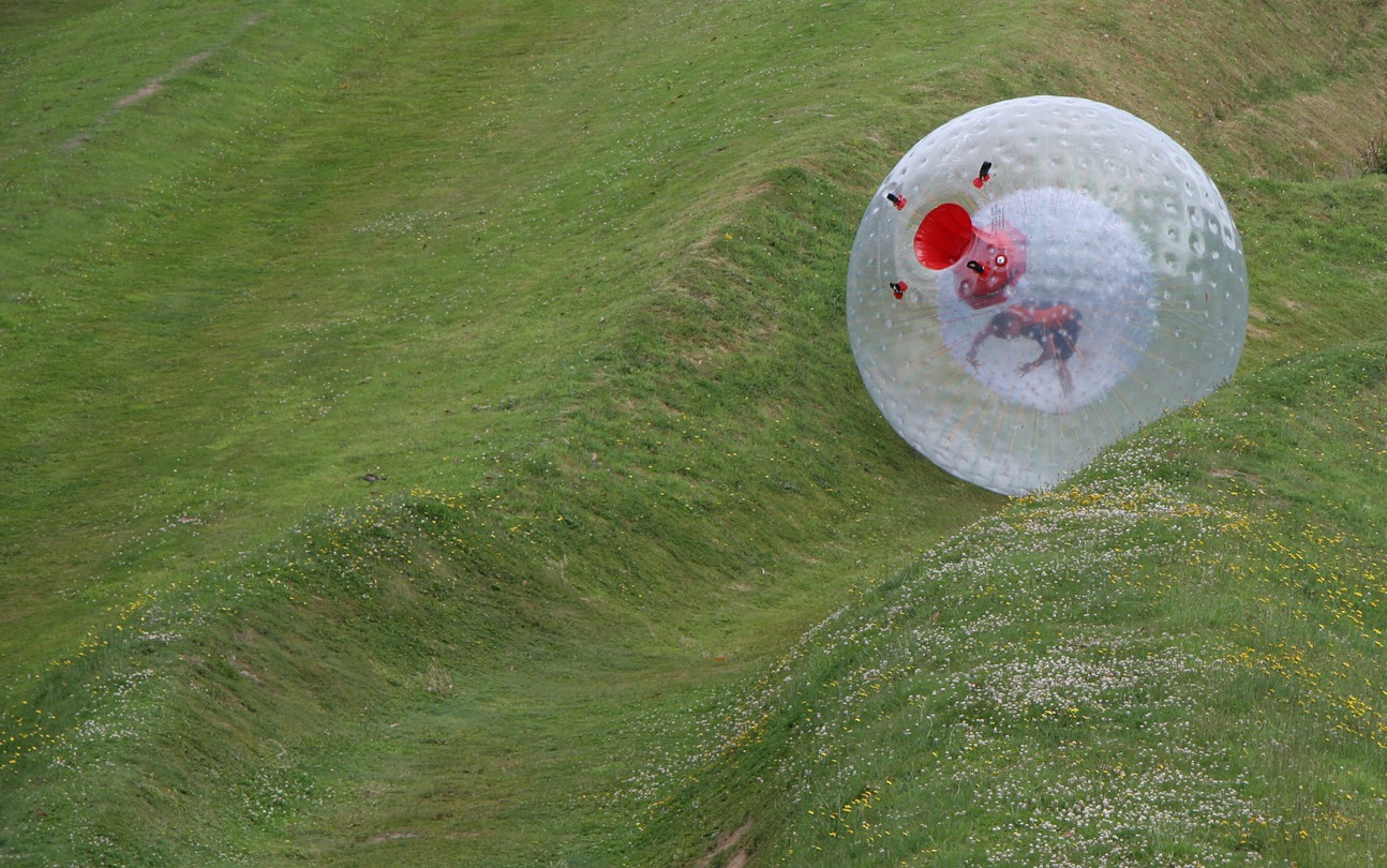 Land zorbing