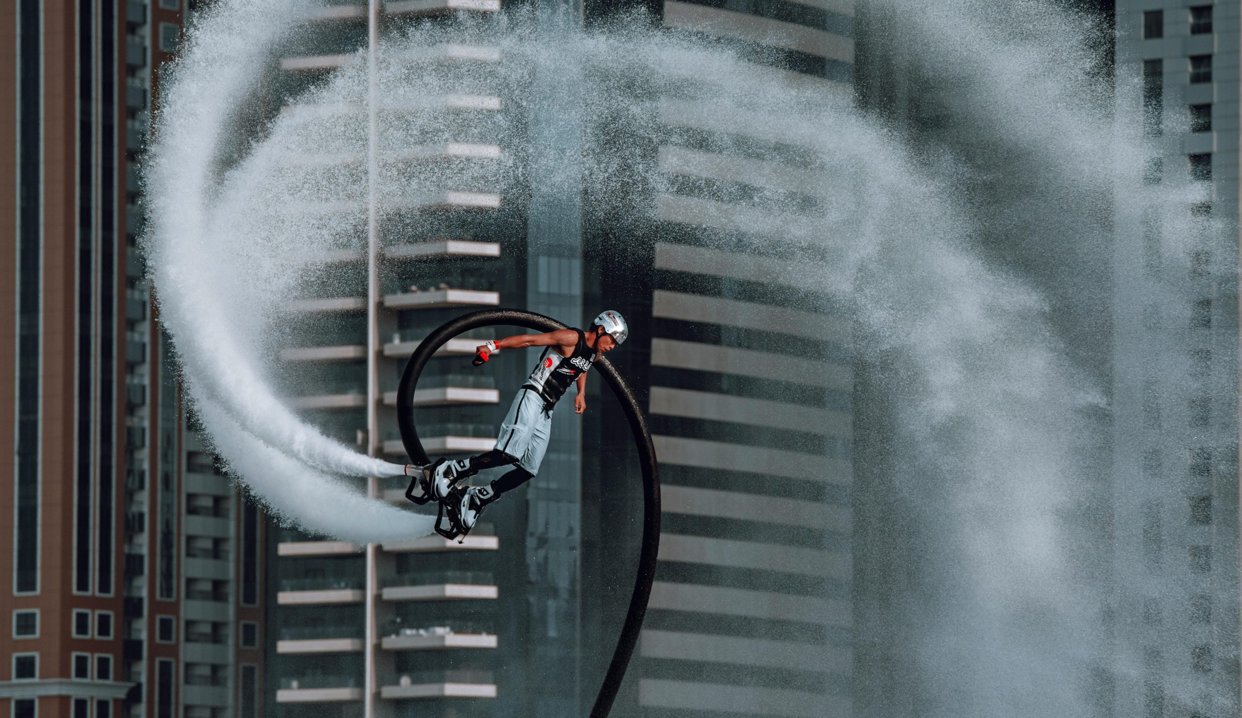 How Flyboarding Works