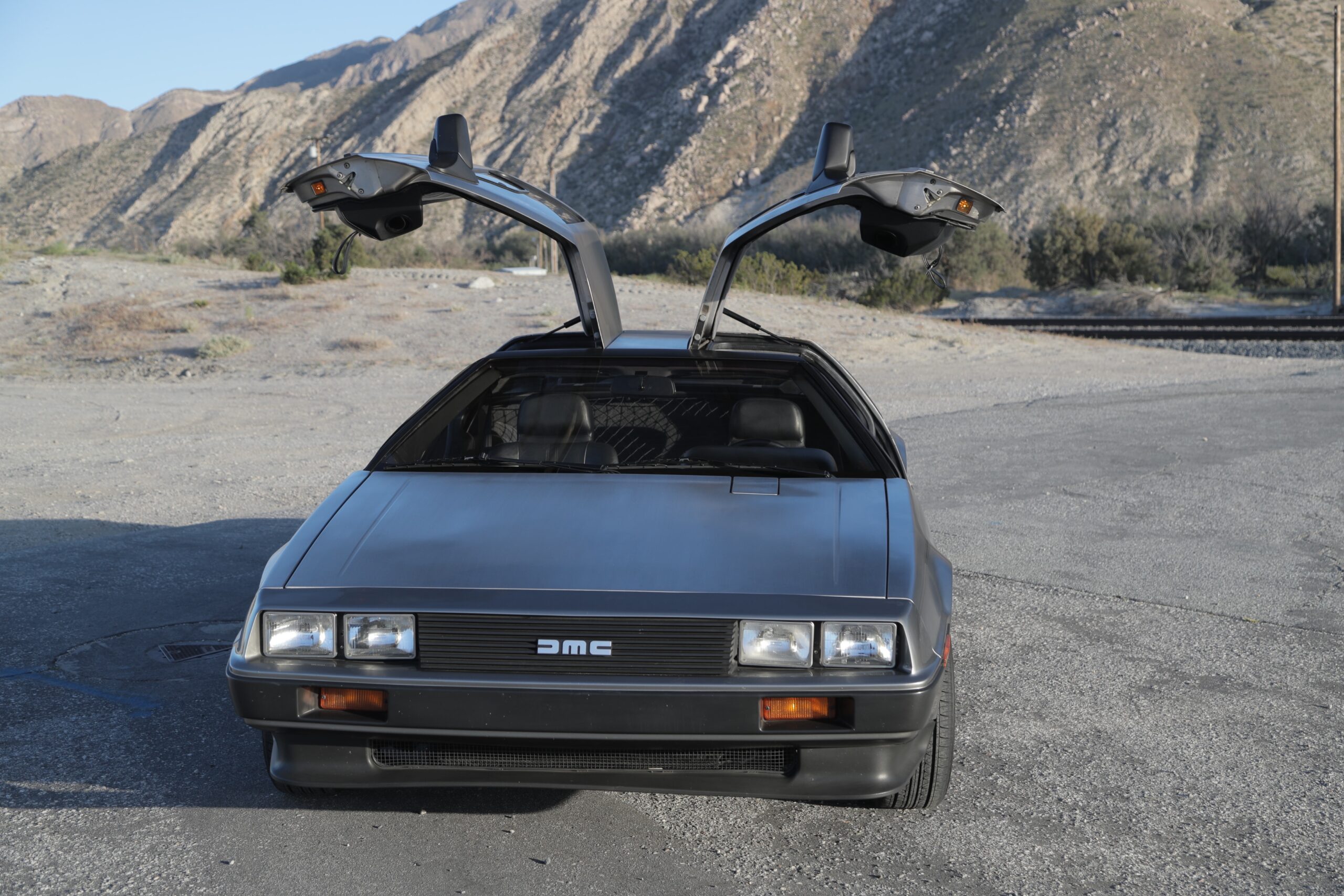 Delorean with wing doors up